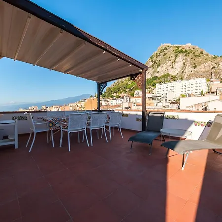 Holiday home Teatro Blu