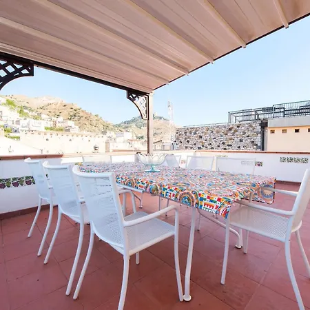 Teatro Blu Holiday home *
